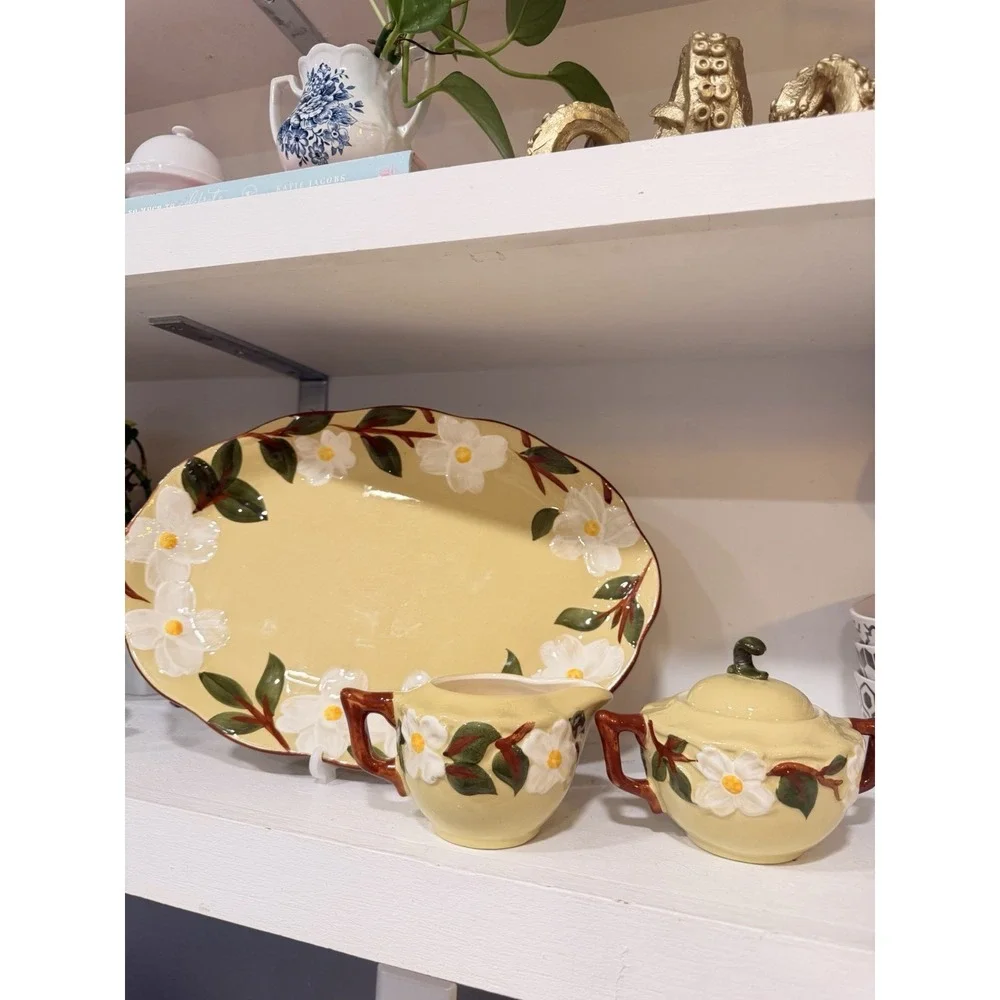 Hardy Painted Rangl Dogwood Hand Painted Ceramic platter w creamer + suga